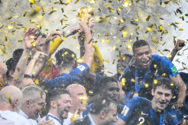 的强劲追逐 的强劲追逐