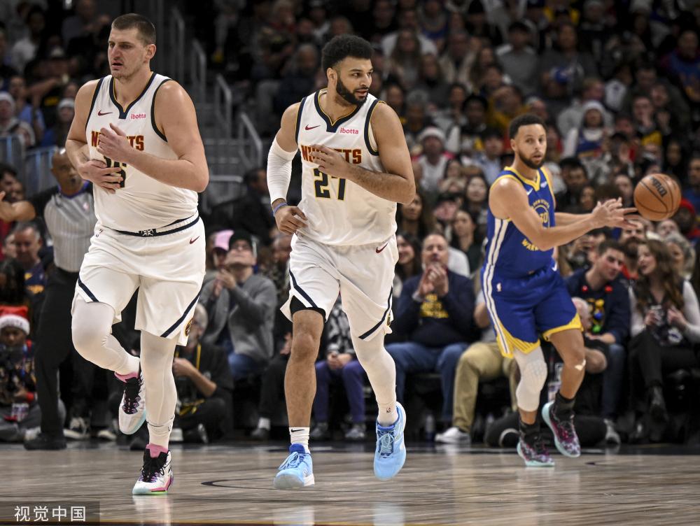 当比赛进行 当比赛进行